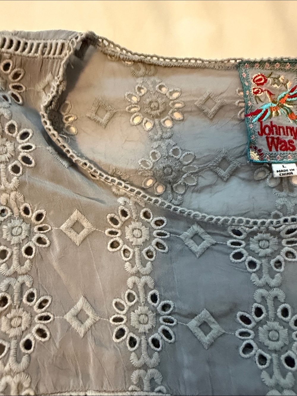 Johnny Was Boho Embroidered Gray Peasant Top Large - Picture 3 of 8